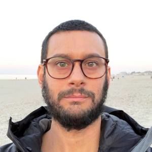 Meet your Posher, Gustavo